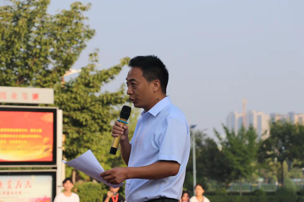 谈球吧体育app下载