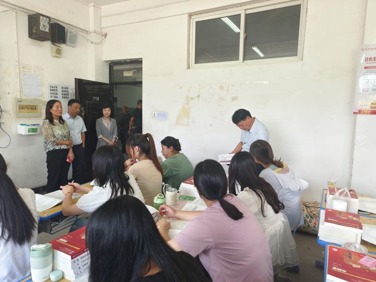 谈球吧体育app下载