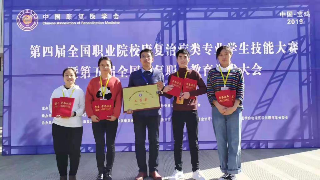谈球吧体育app下载