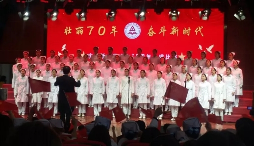 谈球吧体育app下载