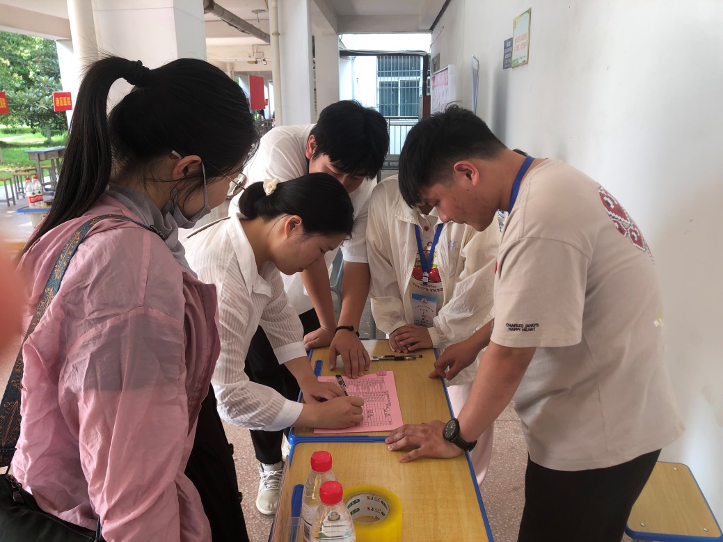 谈球吧体育app下载