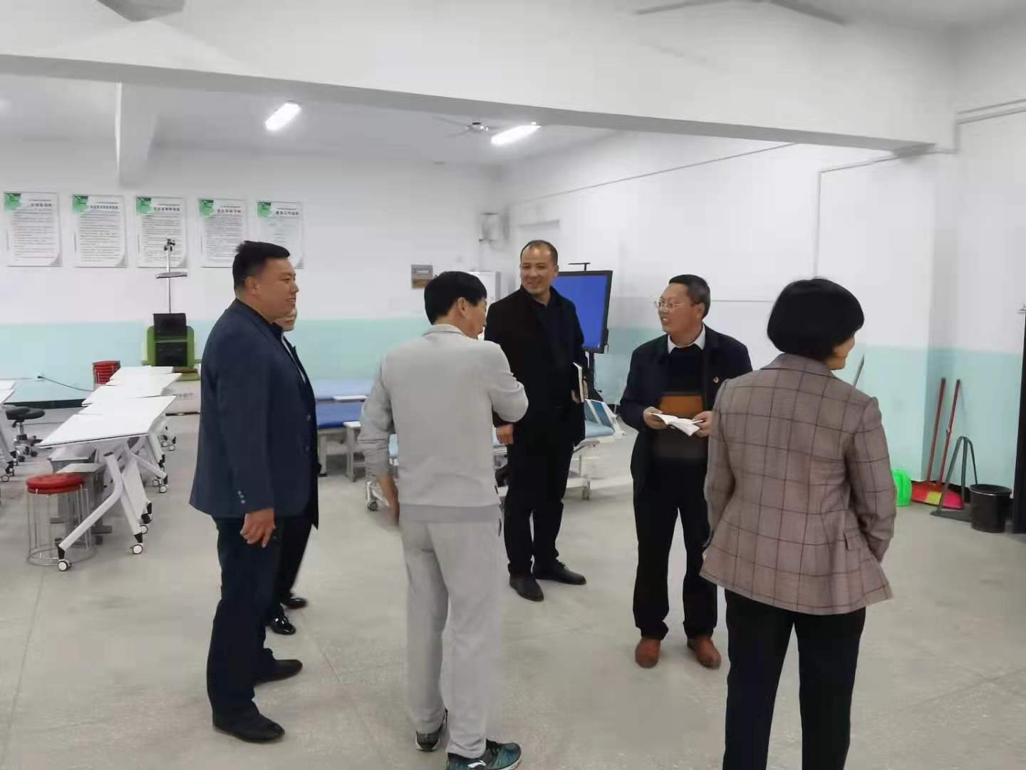 谈球吧体育app下载