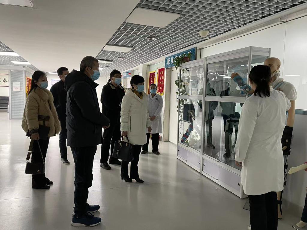 谈球吧体育app下载