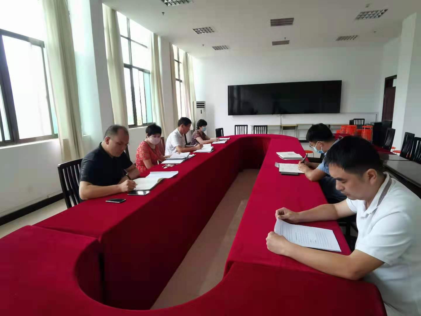 谈球吧体育app下载