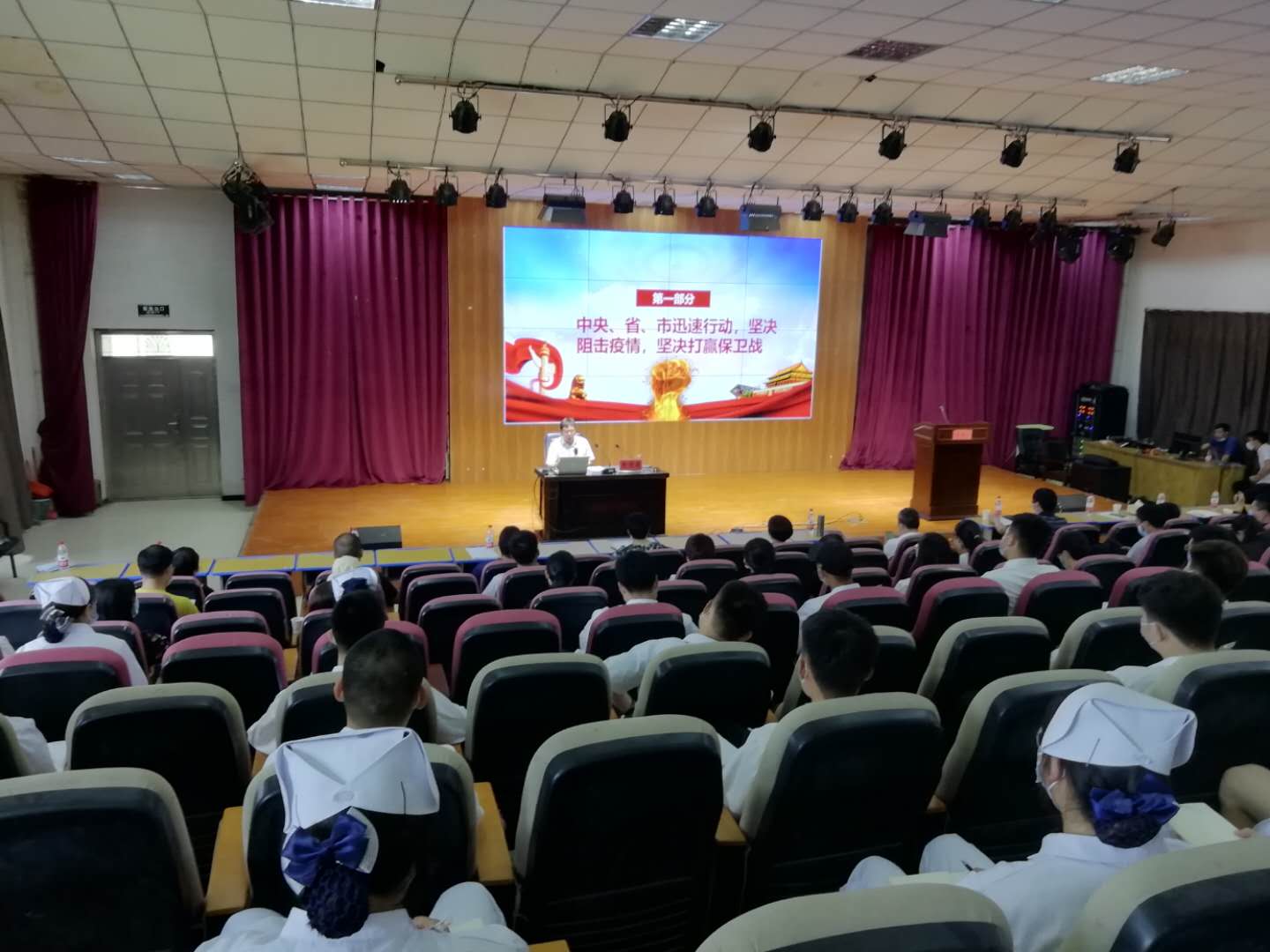 谈球吧体育app下载