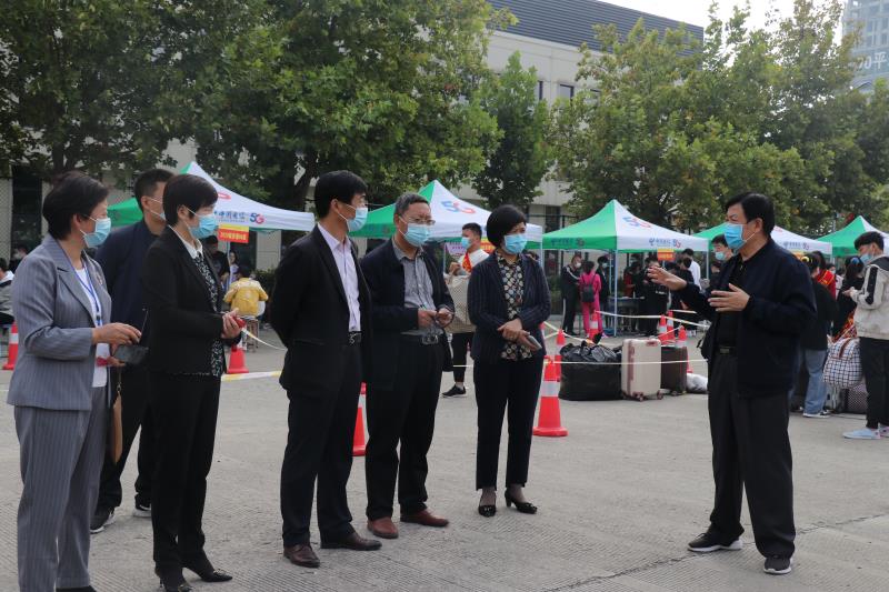 谈球吧体育app下载