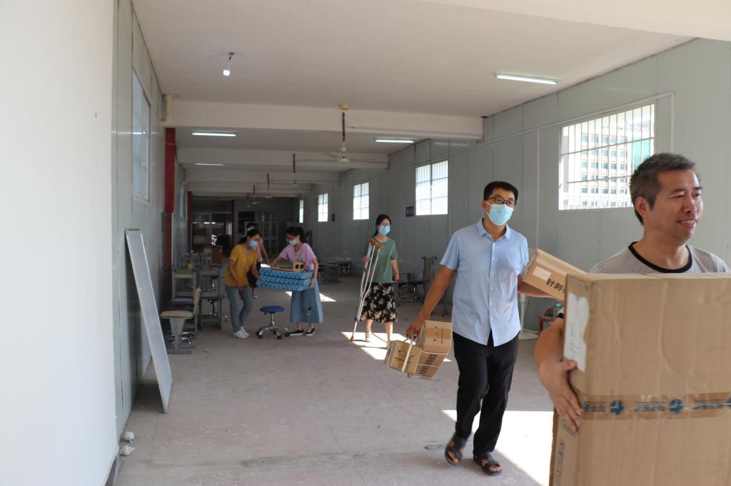 谈球吧体育app下载